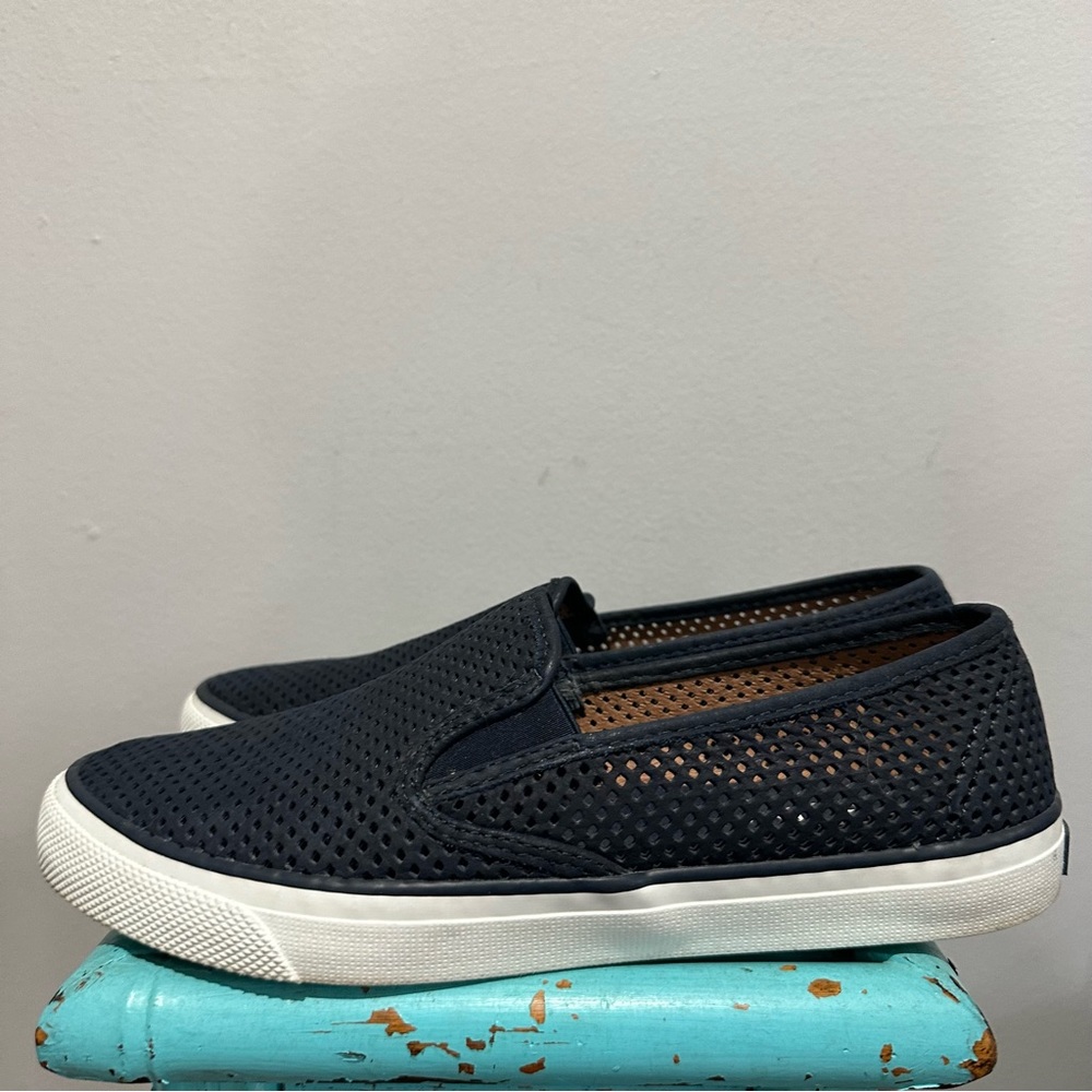 Sperry Seaside Perforated Leather Loafers Slip-On Shoes Navy 8.5